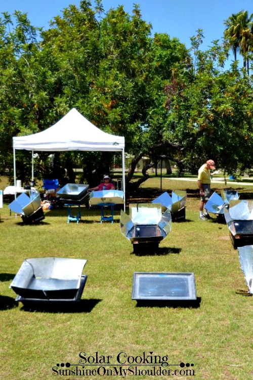 Solar Cooking in the park_featured