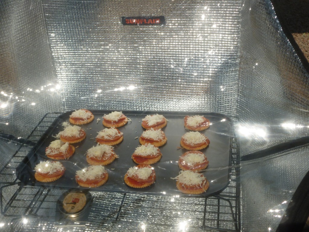 cracker pizza bites