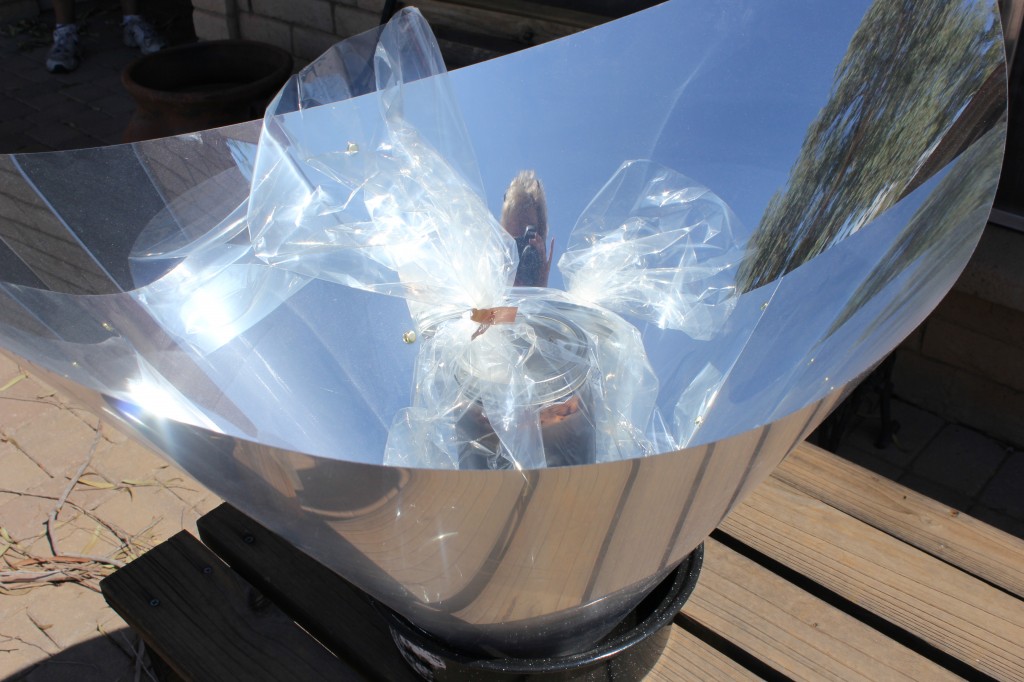 Solar Flare Parabolic solar cooker